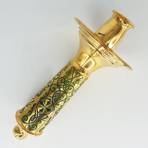 2.7.0747лп Подсвечник латунный в позолоте с травлением