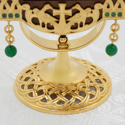 2.77.0186лп-15 Икона настольная из дерева и ювелирного сплава на ножке в позолоте фото 4 2.77.0186лп-15 Икона настольная из дерева и ювелирного сплава на ножке в позолоте фото 4