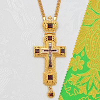2.10.0157лп-2/1лп Крест наперсный латунный с красными камнями в позолоте