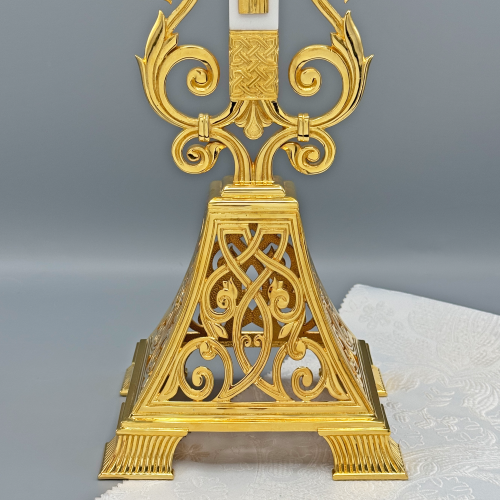 2.7.2508лпч Крест напрестольный латунный с красными камнями в позолоте фото 9 2.7.2508лпч Крест напрестольный латунный с красными камнями в позолоте фото 9