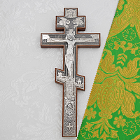 2.7.3009лр Крест напрестольный латунный с патинированием в серебрении