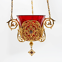 2.7.0405лп/202лп Лампада латунная с красными камнями в позолоте