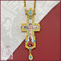 2.10.0186лп-2/1лп Крест наперсный латунный с голубыми камнями в позолоте