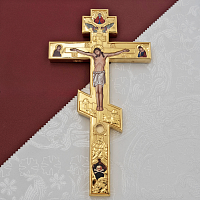 2.7.1910лп-2 Крест напрестольный в позолоте с мощевиком 
