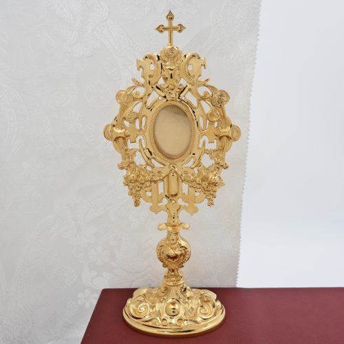 2.7.1889лп Мощевик латунный на ножке в позолоте