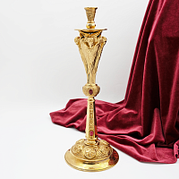 2.7.1717лп Подсвечник латунный с красными камнями в позолоте