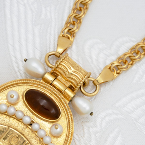 2.7.0706лп/1лп Панагия латунная со вставками в позолоте фото 2