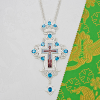 2.10.0681л-2/1л Наперсный латунный крест с голубыми камнями в серебрении