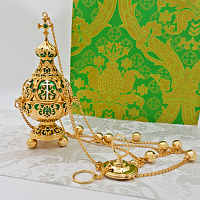 2.7.1280лпэ Кадило латунное с зелеными камнями и эмалью в позолоте