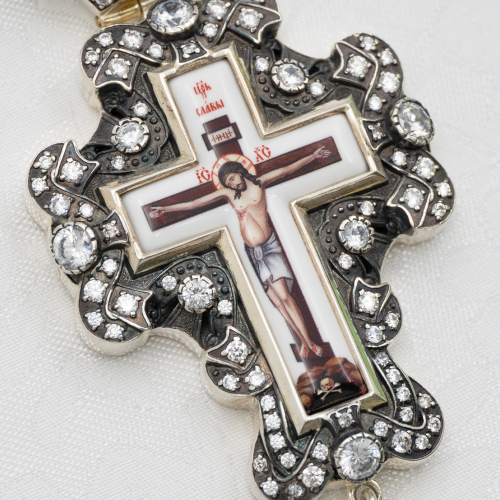 2.10.0487лр-2/1л Крест наперсный латунный с белыми камнями в серебрении фото 6 2.10.0487лр-2/1л Крест наперсный латунный с белыми камнями в серебрении фото 6