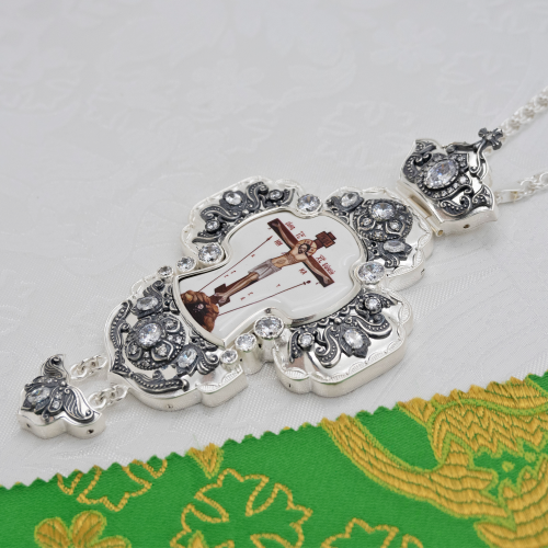 2.10.0329лр-2/1л Крест наперсный латунный с белыми камнями в серебрении фото 7 2.10.0329лр-2/1л Крест наперсный латунный с белыми камнями в серебрении фото 7