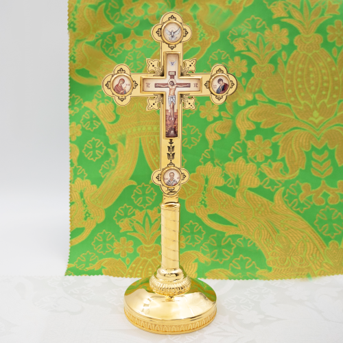 2.7.2829лп-2 Крест настольный латунный в позолоте
