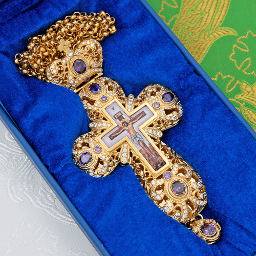 2.10.0535лп-2/113лп Крест латунный с фиолетовыми камнями в позолоте фото 2 2.10.0535лп-2/113лп Крест латунный с фиолетовыми камнями в позолоте фото 2