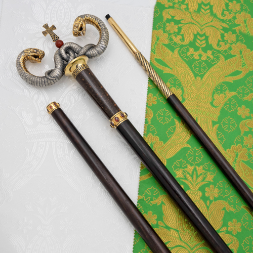 2.7.2443лнпрч Жезл латунный в позолоте и патинированием с натуральными камнями