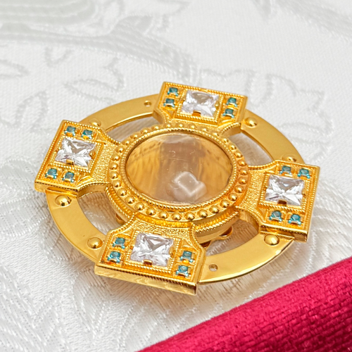 2.7.2813лп-32 Мощевик латунный в позолоте со вставками фото 4