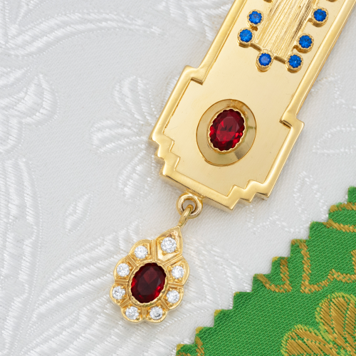 2.10.0687лп/1лп Крест наперсный латунный с вставками в позолоте фото 4