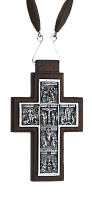 2.10.0228/91д Крест серебряный в деревянном обрамлении и цепью арт.2.7.0291д