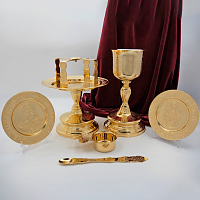 2.7.1813лп-К/7 Евхаристический латунный набор на 0,5 л в позолоте