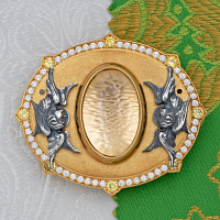 2.7.2899лпр-32 Мощевик латунный с желтыми камнями в позолоте