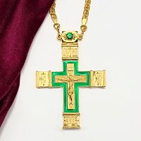 2.10.0073лп/1лп Крест наперсный Корсунский с зелеными камнями и эмалью в позолоте