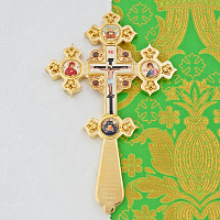 2.7.1075лп Напрестольный латунный крест с красными камнями в позолоте