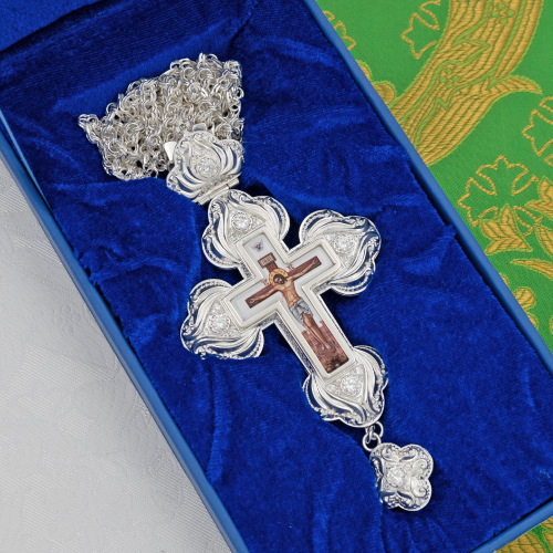 2.10.0225л-2/1л Крест наперсный латунный с белыми камнями в серебрении фото 2 2.10.0225л-2/1л Крест наперсный латунный с белыми камнями в серебрении фото 2