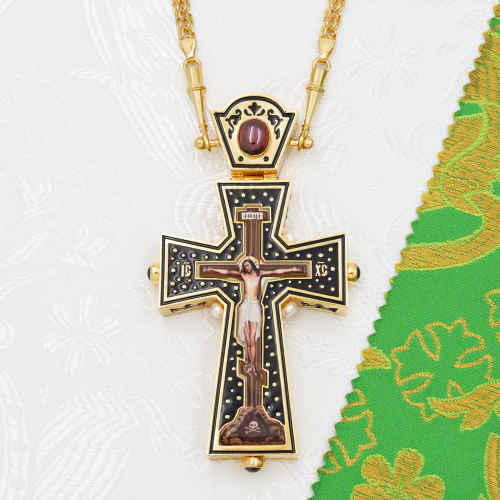 2.10.0581лпэ-2/64лп Крест наперсный латунный с вставками в позолоте