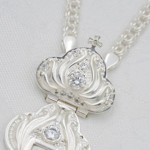 2.10.0225л-2/1л Крест наперсный латунный с белыми камнями в серебрении фото 5 2.10.0225л-2/1л Крест наперсный латунный с белыми камнями в серебрении фото 5