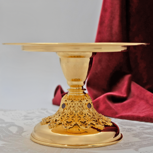 2.7.1001лп Дискос латунный с красными камнями в позолоте фото 3