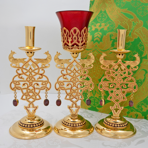 2.7.2871лп-К-М Набор напрестольный - лампада и подсвечники с эмалью в позолоте