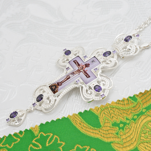 2.10.0410л-2/1л Крест наперсный латунный с фиолетовыми камнями в серебрении фото 7 2.10.0410л-2/1л Крест наперсный латунный с фиолетовыми камнями в серебрении фото 7