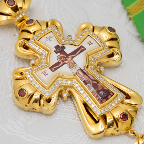 2.10.0565лп-2/1лп Крест наперсный латунный с красными камнями в позолоте фото 7