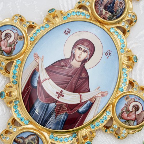 2.7.2005лп-2/1лп Панагия латунная с голубыми камнями в позолоте с цепью фото 4 2.7.2005лп-2/1лп Панагия латунная с голубыми камнями в позолоте с цепью фото 4