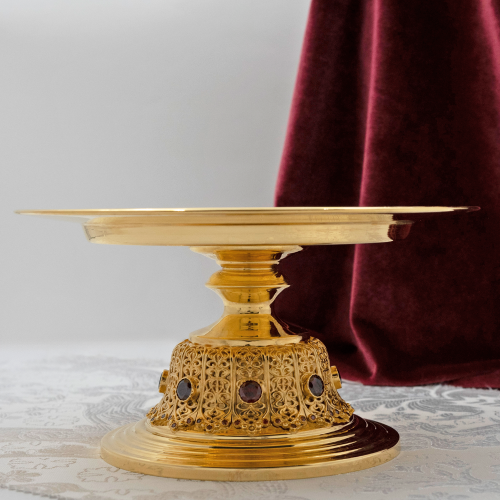 2.7.0895лп Дискос латунный с красными камнями в позолоте фото 4