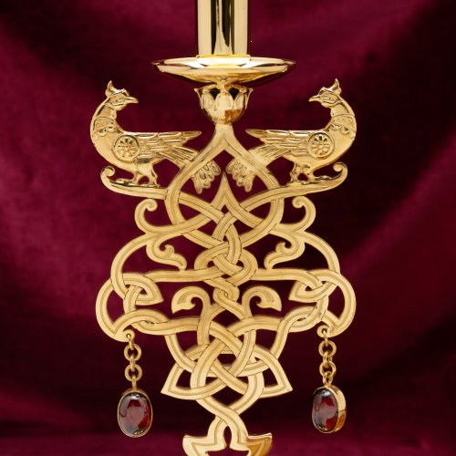 2.7.2871лп-К Набор напрестольный - лампада и подсвечники в позолоте фото 12 2.7.2871лп-К Набор напрестольный - лампада и подсвечники в позолоте фото 12