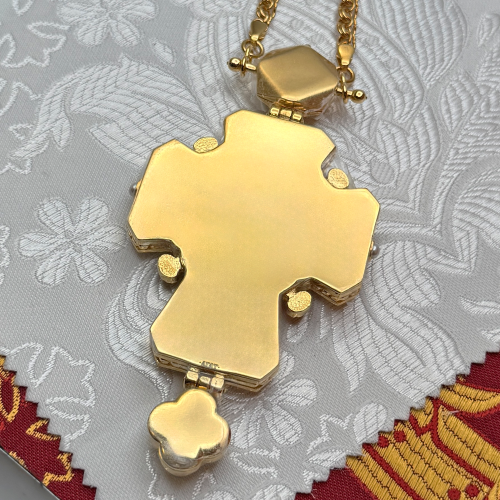 2.10.0417лп-2/1лп Крест наперсный в позолоте фото 3 2.10.0417лп-2/1лп Крест наперсный в позолоте фото 3