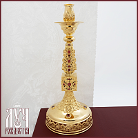 2.7.0892лп Подсвечник латунный с красными камнями в позолоте