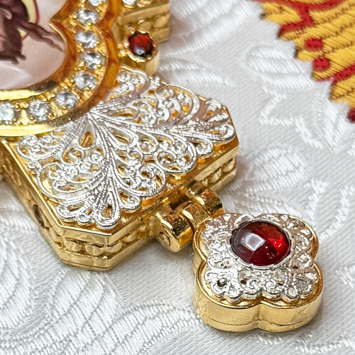 2.10.0417лп-2/1лп Крест наперсный в позолоте фото 4 2.10.0417лп-2/1лп Крест наперсный в позолоте фото 4