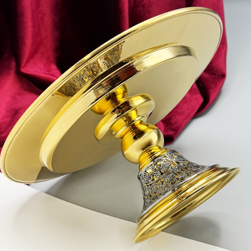 2.7.2792лпр Дискос латунный с патинированием в позолоте фото 3 2.7.2792лпр Дискос латунный с патинированием в позолоте фото 3