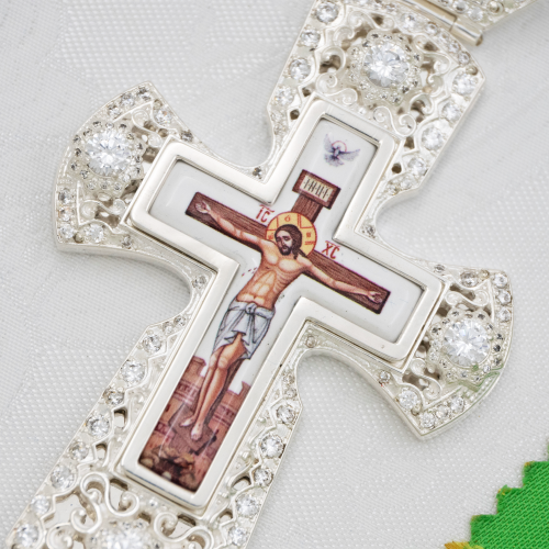 2.10.0159л-2/1л Крест латунный с белыми камнями в серебрении фото 6