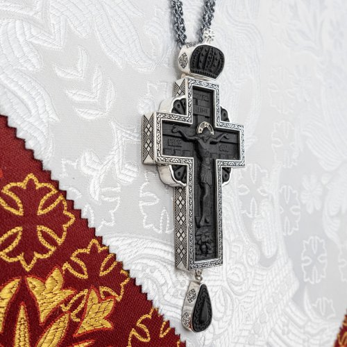 2.10.0252лр-13/63лр Крест наперсный с деревянным Распятием фото 3