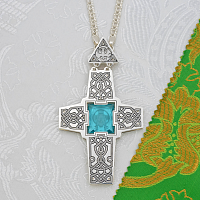 2.10.0717лр-17/1л Наперсный латунный крест с патинированием в серебрении