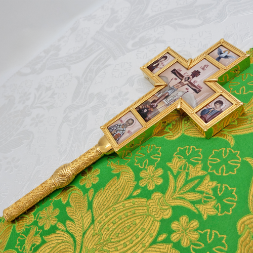 2.7.2835лп-2 Крест напрестольный латунный в позолоте фото 10