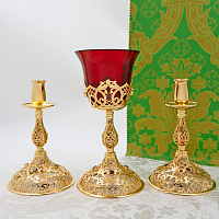 2.7.2669лп-К Напрестольный комплект латунный с красными камнями в позолоте