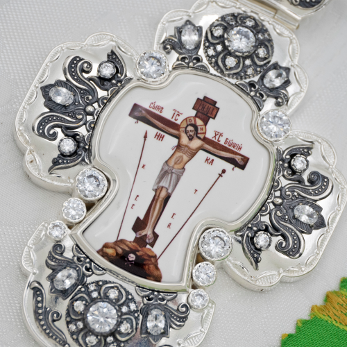 2.10.0329лр-2/1л Крест наперсный латунный с белыми камнями в серебрении фото 6 2.10.0329лр-2/1л Крест наперсный латунный с белыми камнями в серебрении фото 6