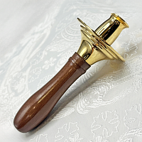 2.7.0715лп Подсвечник латунный в позолоте