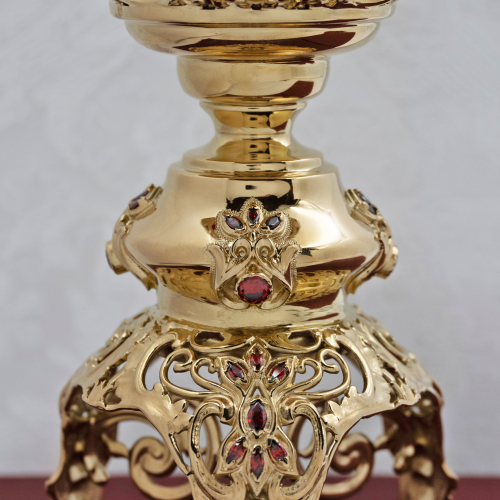 2.7.0570лп Лампада настольная латунная со вставками в позолоте фото 3