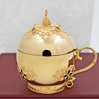 2.7.0527лп Ладанница с ручкой латунная в позолоте со вставками камней 