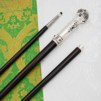 2.7.1719лр Посох латунный с фиолетовыми камнями и патинированием в серебрении