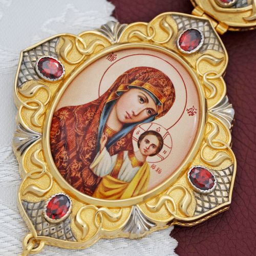 2.7.1334лп-2/1лп Панагия латунная в позолоте с и цепью фото 4